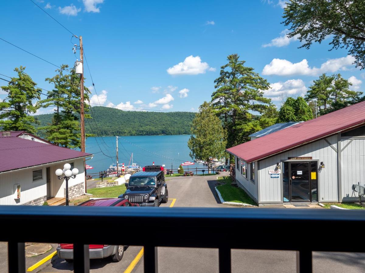 Lake 'N Pines Motel Cooperstown Exteriör bild